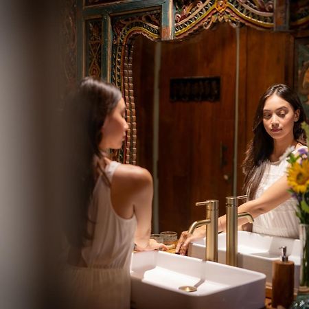 Kubu Kayu Villas Seminyak Esterno foto