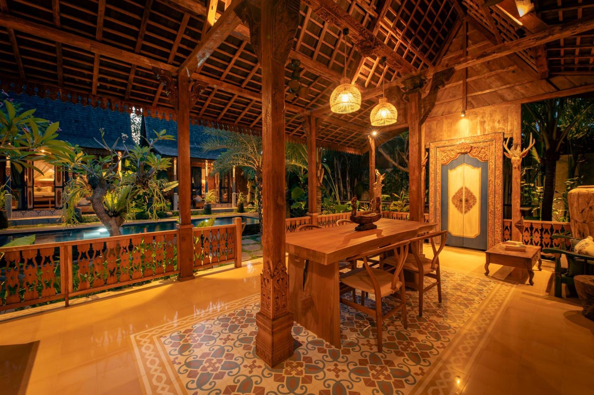 Kubu Kayu Villas Seminyak Esterno foto