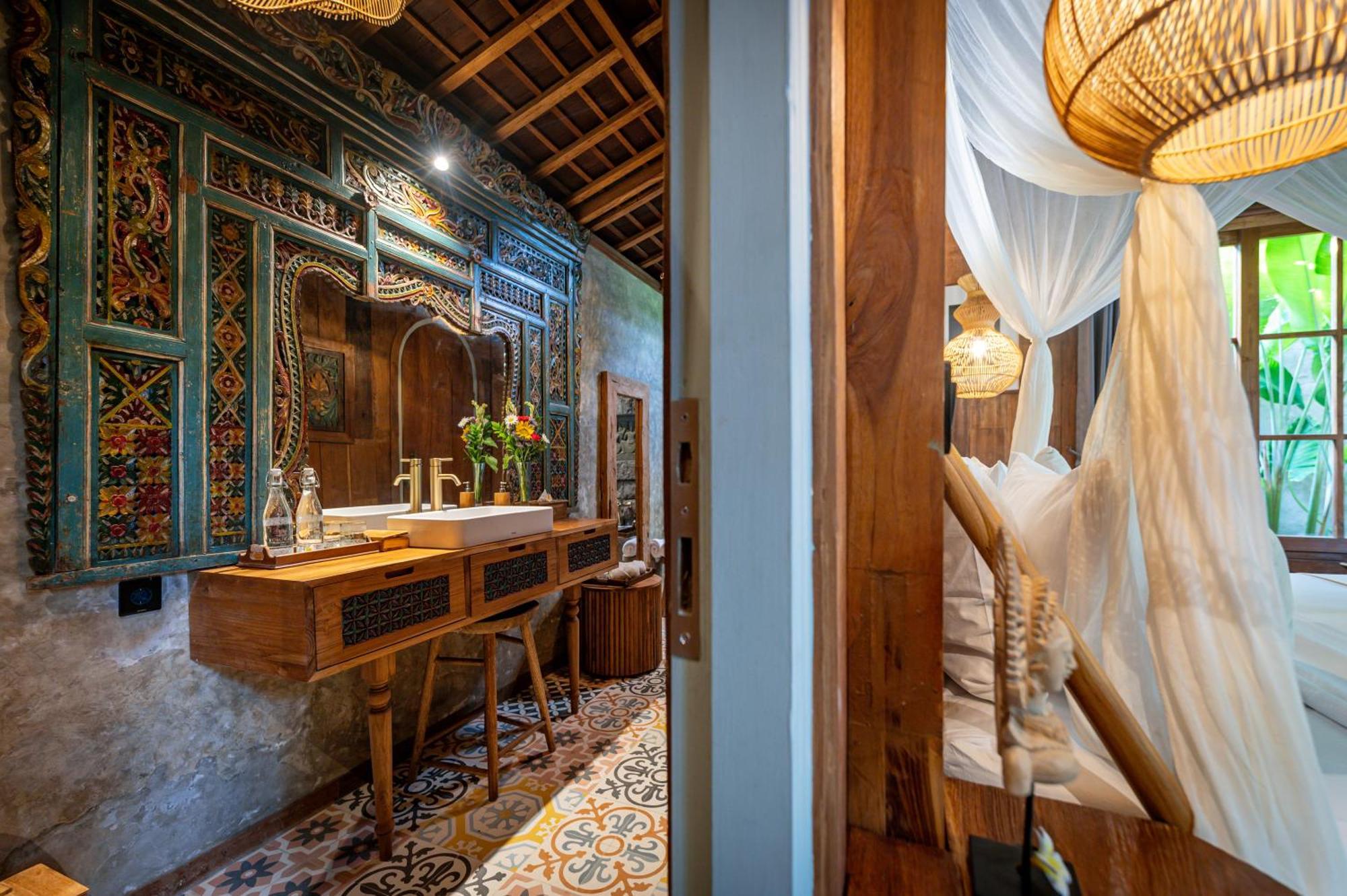 Kubu Kayu Villas Seminyak Esterno foto