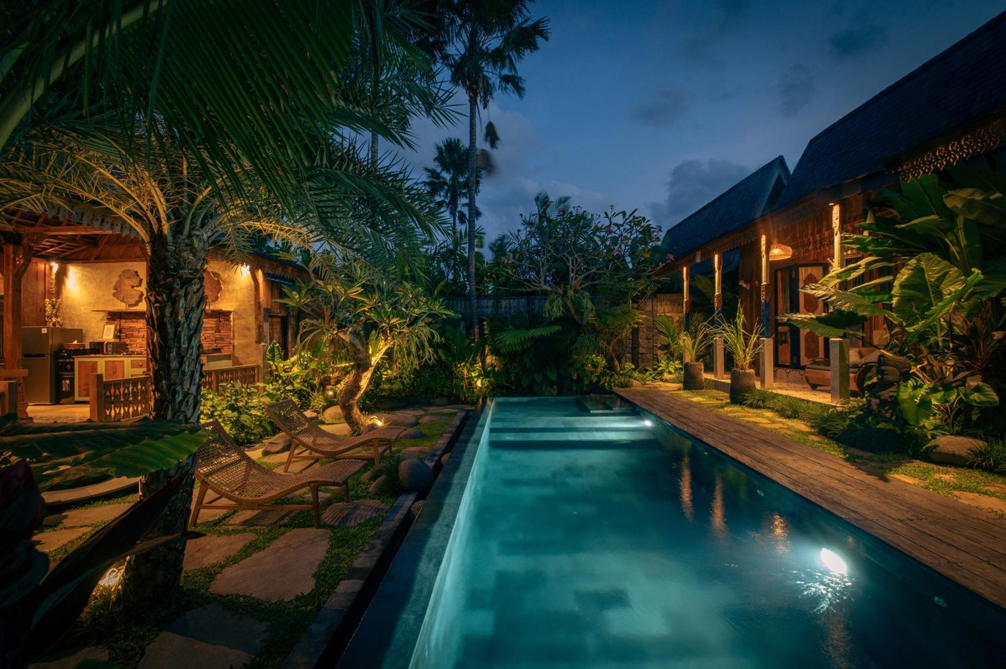 Kubu Kayu Villas Seminyak Esterno foto